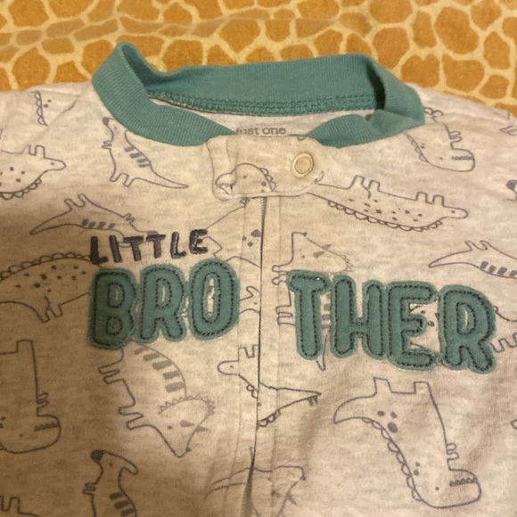 Baby boy clothes, 6-9 mo pants, onesie & pajamas - Picture 16 of 16